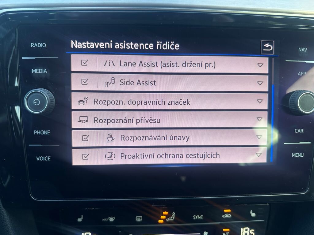 Volkswagen Passat Kombi 2,0 l 110 kw