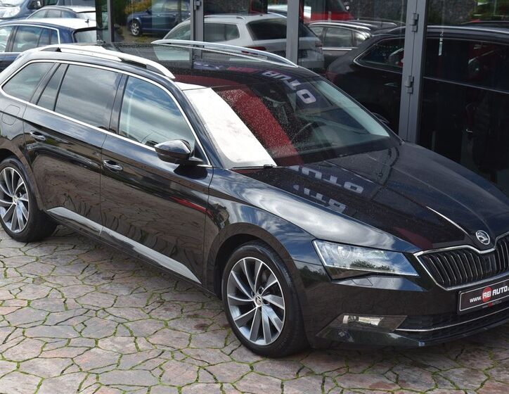 Škoda Superb 1
