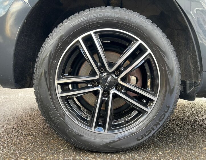 Volkswagen Sharan MPV 2,0 l 103 kw