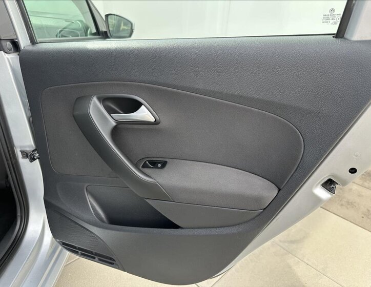 Volkswagen Polo Hatchback 1,6 l 66 kw