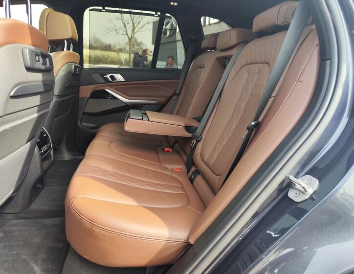 BMW X5 SUV / Terénní 3,0 l 250 kw