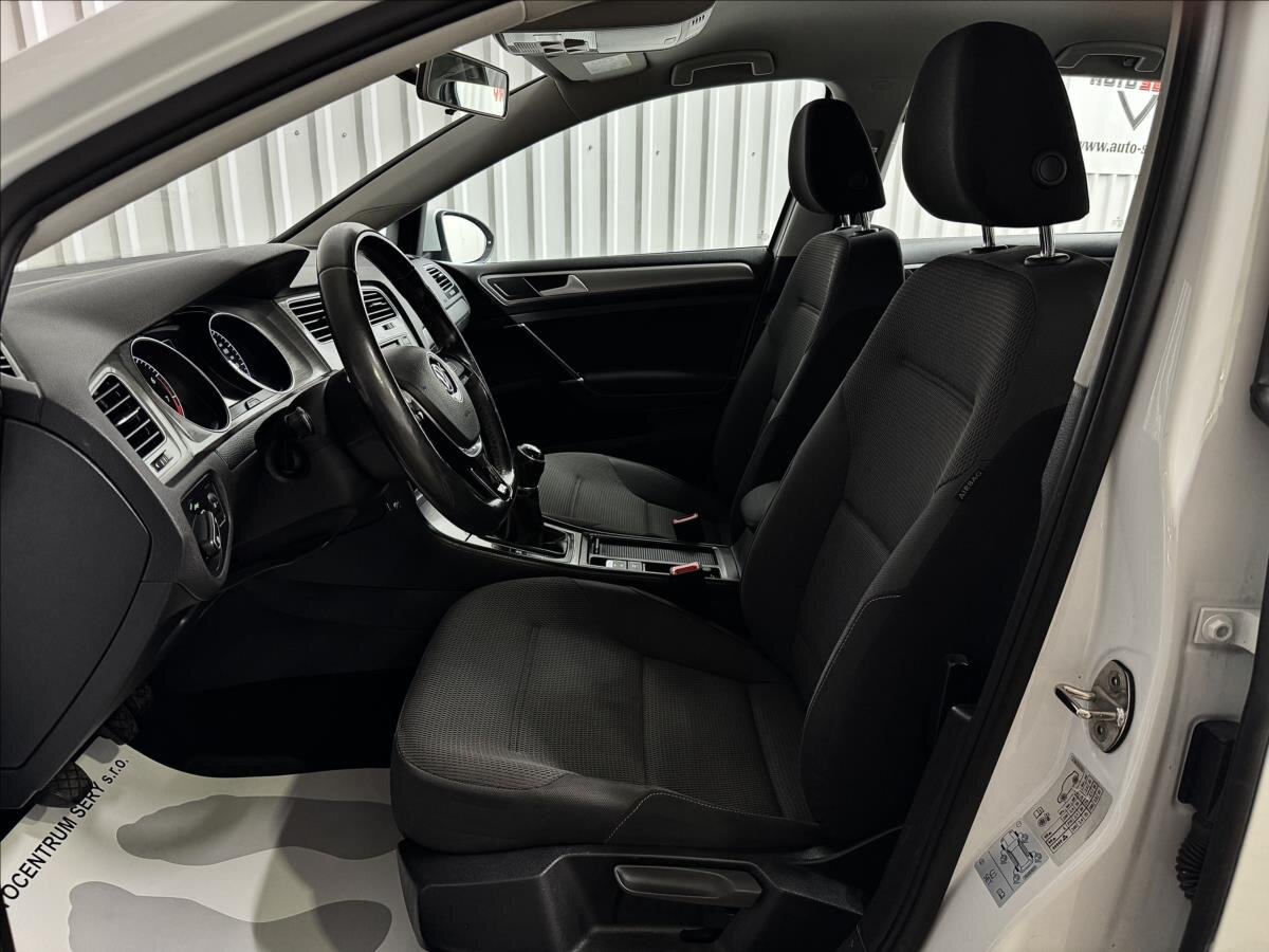 Volkswagen Golf Hatchback 1,4 l 81 kw