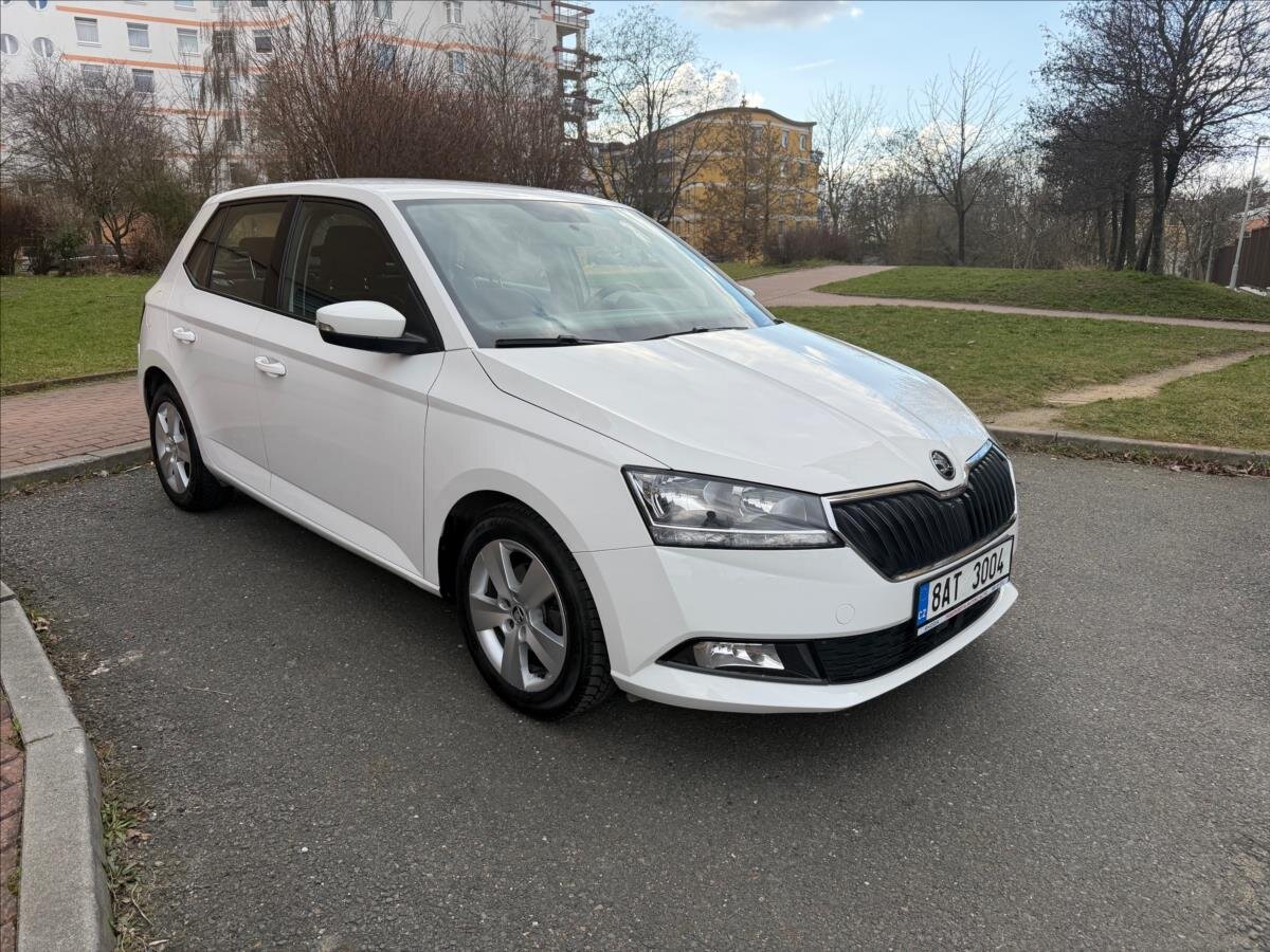 Škoda Fabia Hatchback 999,0 70 kw