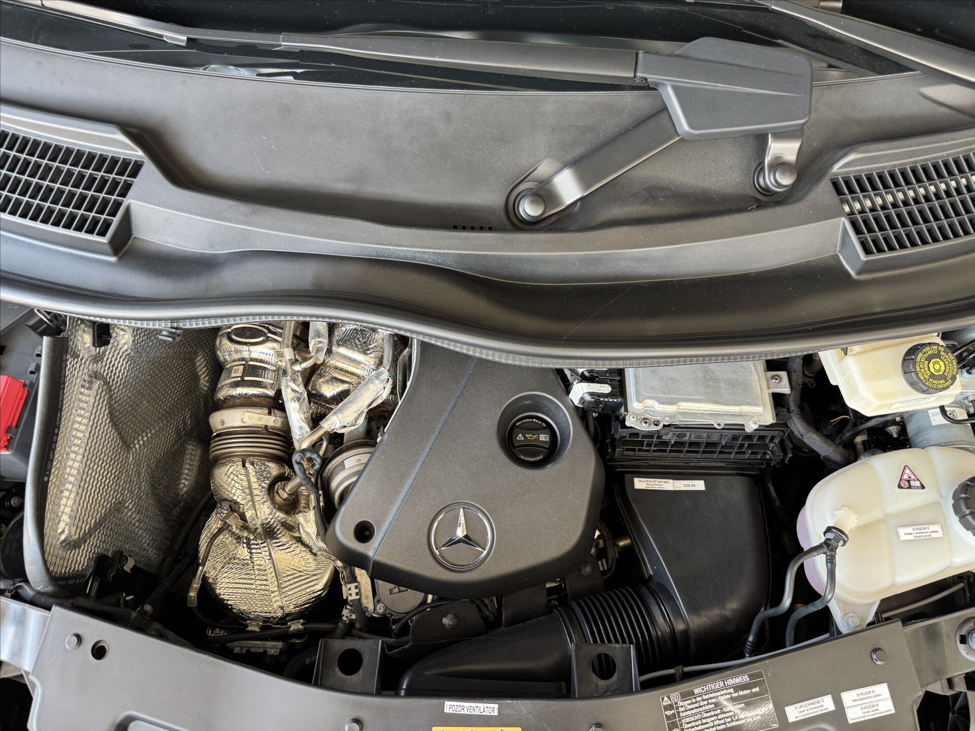 Mercedes-Benz Ostatní Ostatní 2,0 l 120 kw