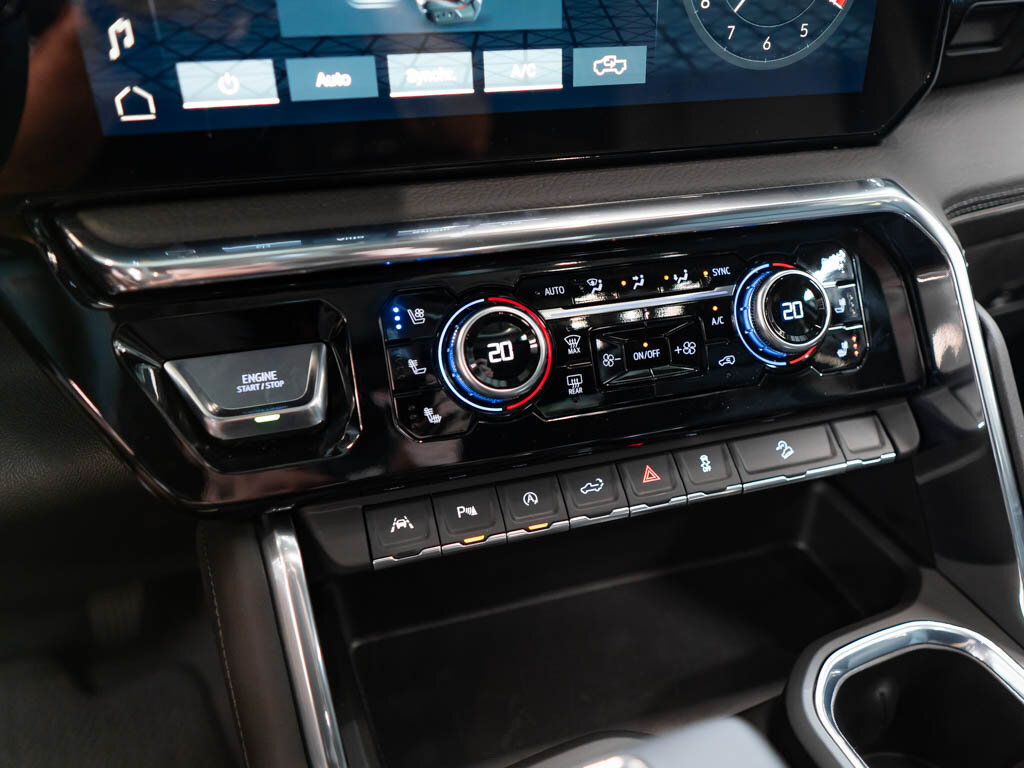 GMC Sierra Pick-up 6,2 l 313 kw