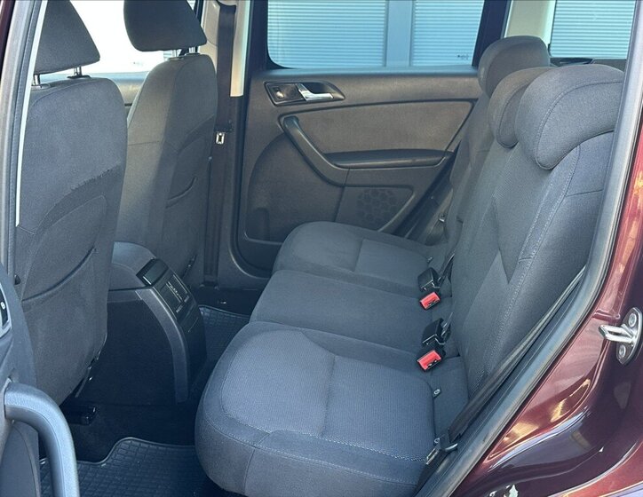 Škoda Yeti SUV / Terénní 1,4 l 90 kw