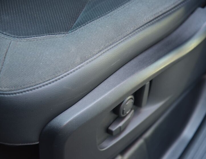 Land Rover Defender SUV 3,0 l 183 kw