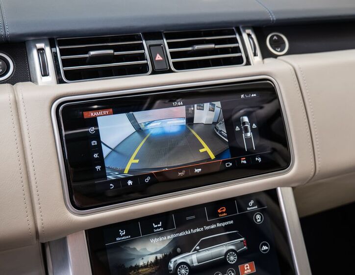 Land Rover Range Rover 16