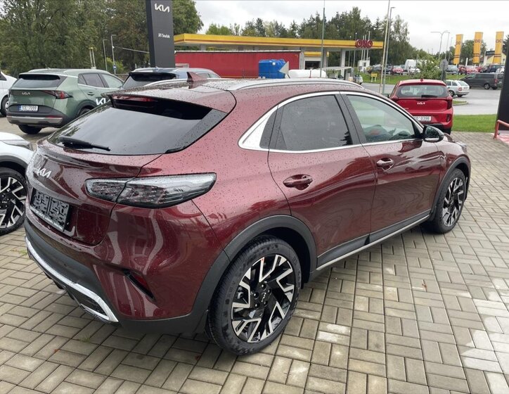 KIA XCeed SUV 1,6 l 110 kw