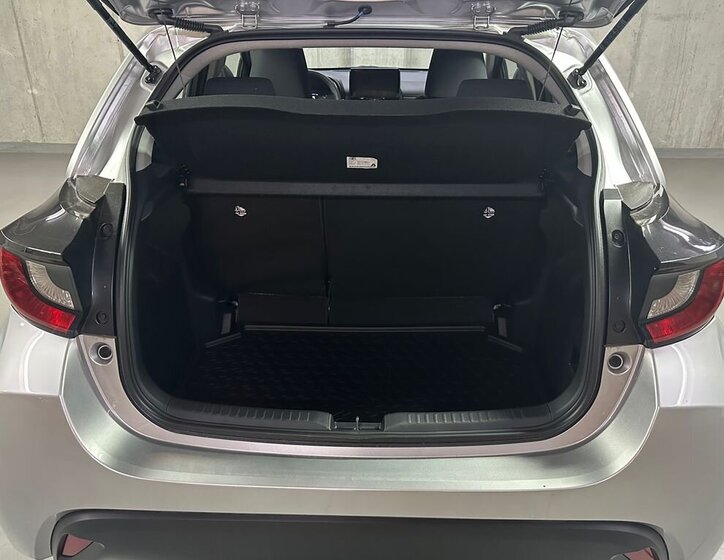 Toyota Yaris Hatchback 1,5 l 85 kw