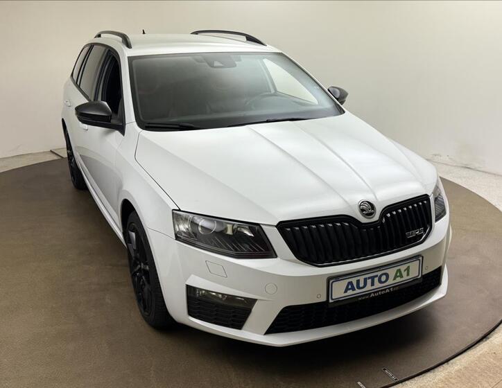 Škoda Octavia 3