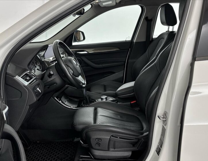 BMW X1 SUV / Terénní 2,0 l 140 kw