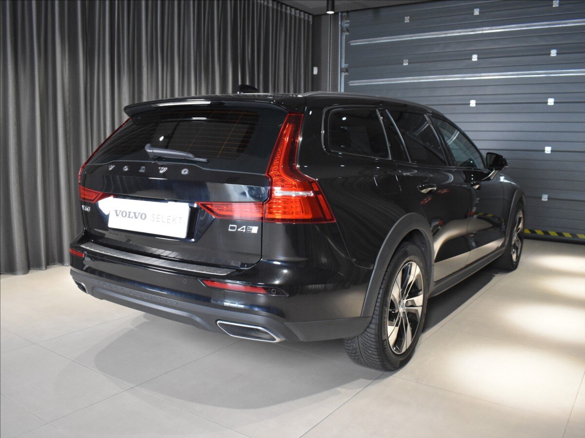 Volvo V60 Kombi 2,0 l 147 kw