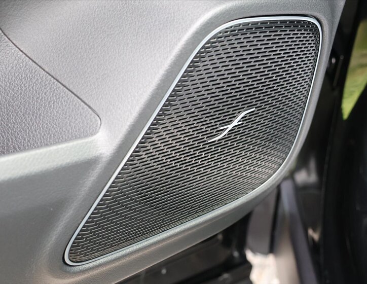 Mercedes-Benz GLB 21