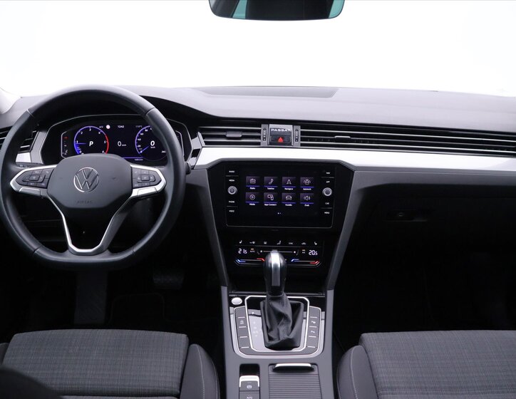 Volkswagen Passat Kombi 2,0 l 147 kw