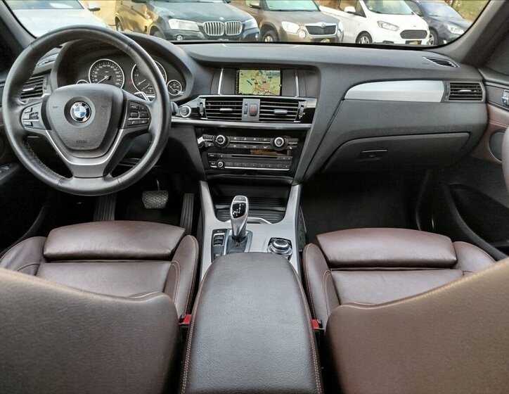 BMW X3 SUV / Terénní 3,0 l 190 kw