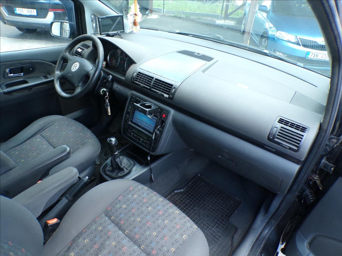 Volkswagen Sharan Kombi 1,9 l 85 kw