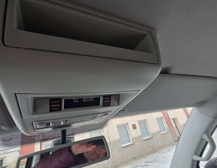 Volkswagen Caravelle VAN-Minibus 0,0 132 kw