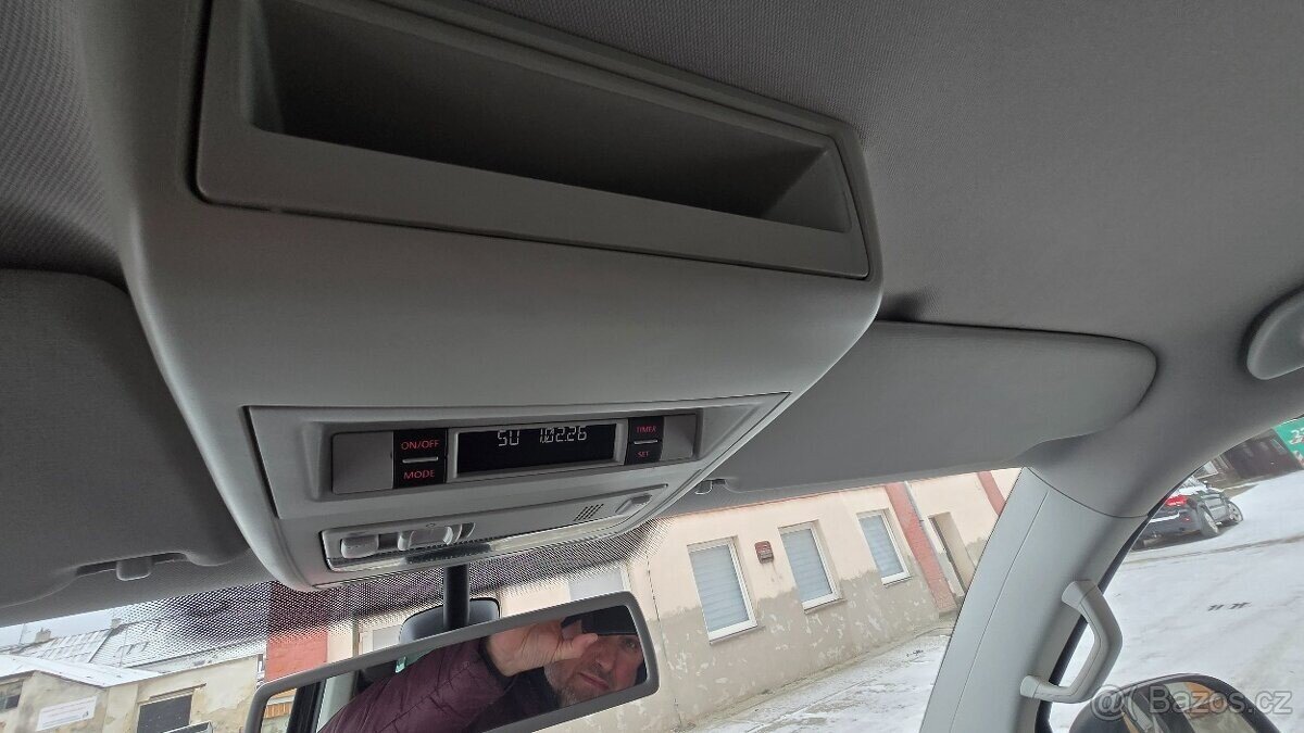 Volkswagen Caravelle VAN-Minibus 0,0 132 kw