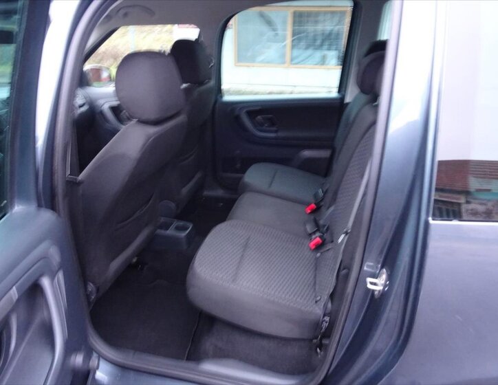 Škoda Roomster 10
