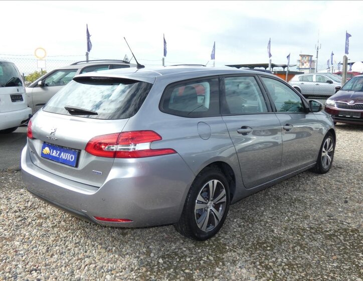 Peugeot 308 Kombi 1,6 l 88 kw