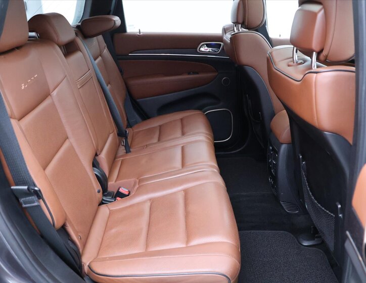 Jeep Grand Cherokee SUV 3,0 l 184 kw