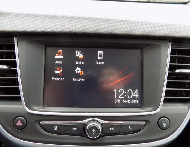 Opel Crossland X SUV 1,2 l 60 kw