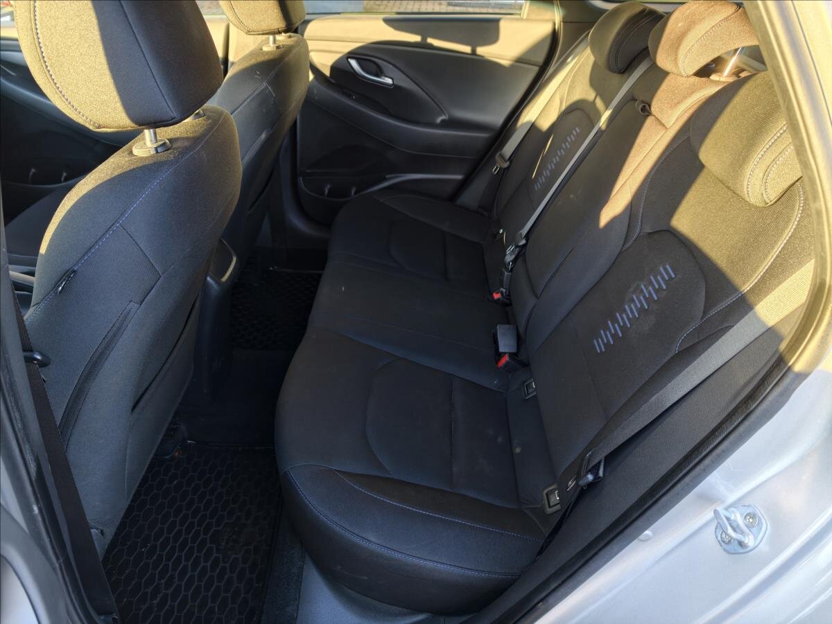 Hyundai i30 Kombi 1,4 l 103 kw