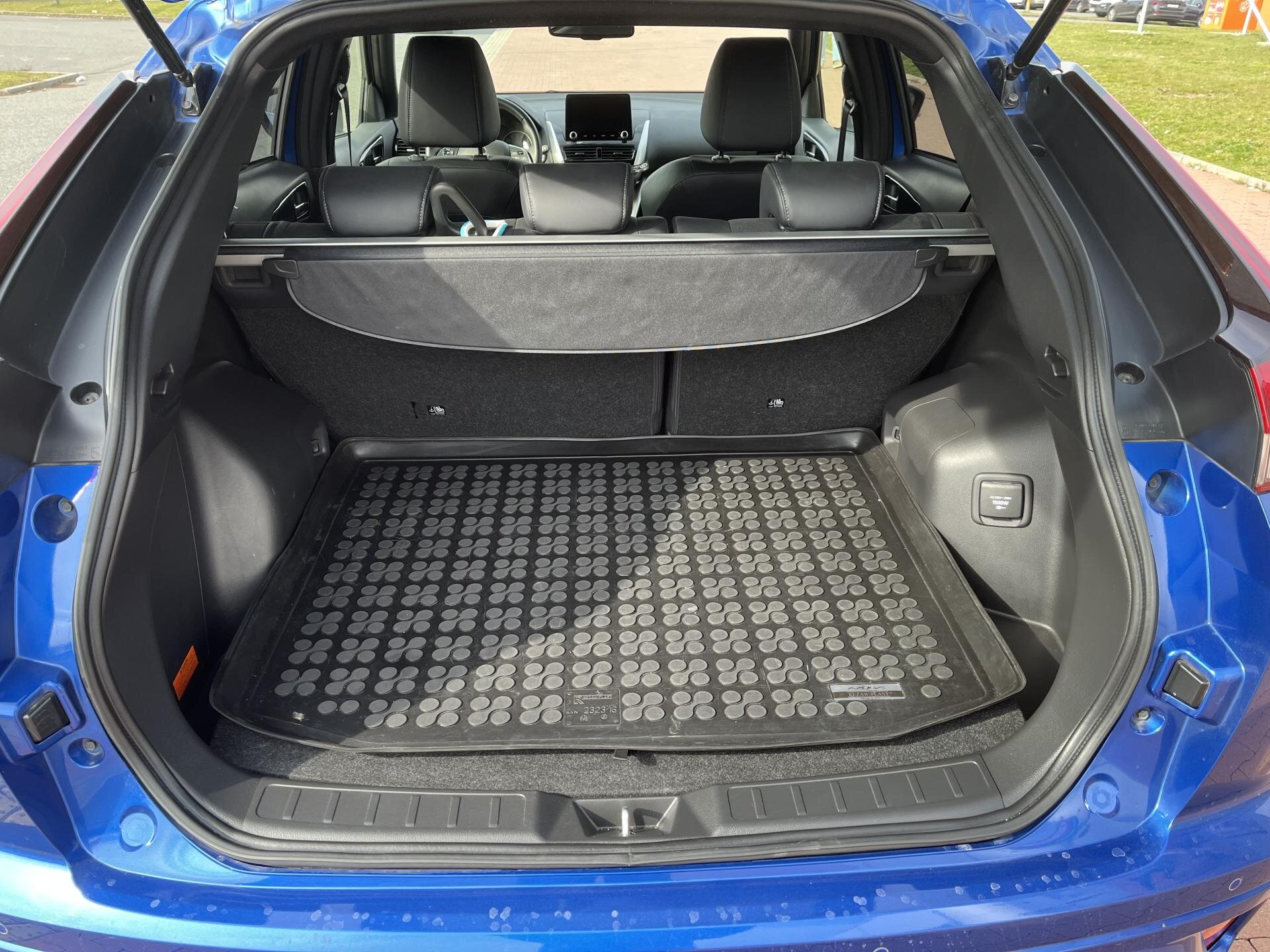 Mitsubishi Eclipse Cross SUV / Terénní 2,4 l 72 kw