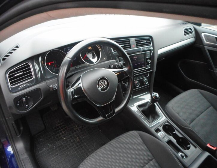 Volkswagen Golf Hatchback 1,6 l 85 kw