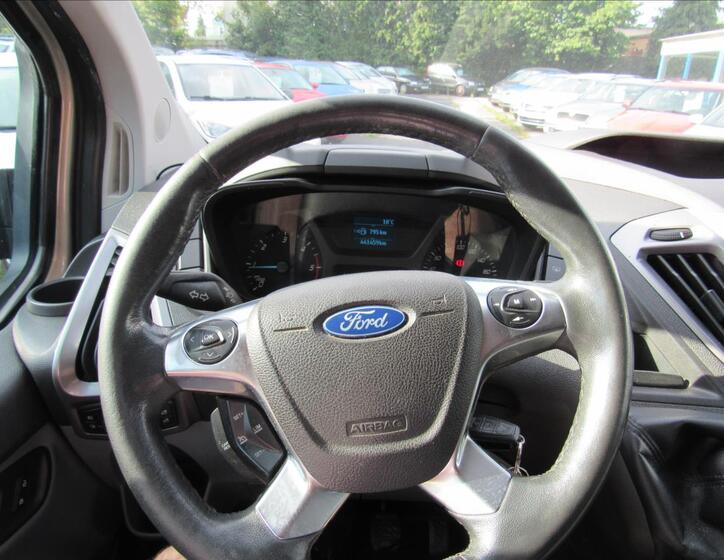 Ford Transit 12