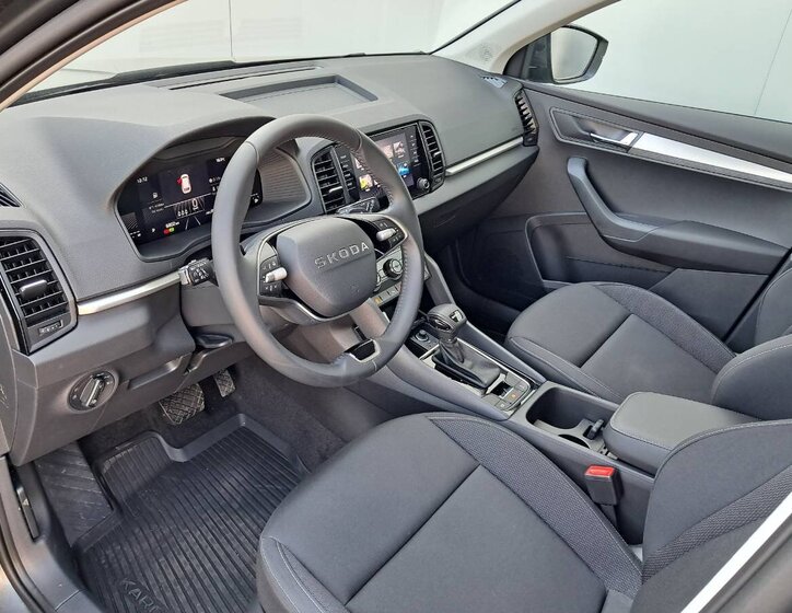 Škoda Karoq SUV / Terénní 1,5 l 110 kw