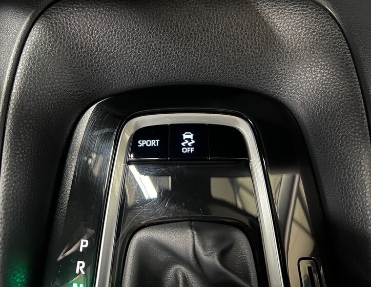 Toyota Corolla Sedan 1,5 l 92 kw