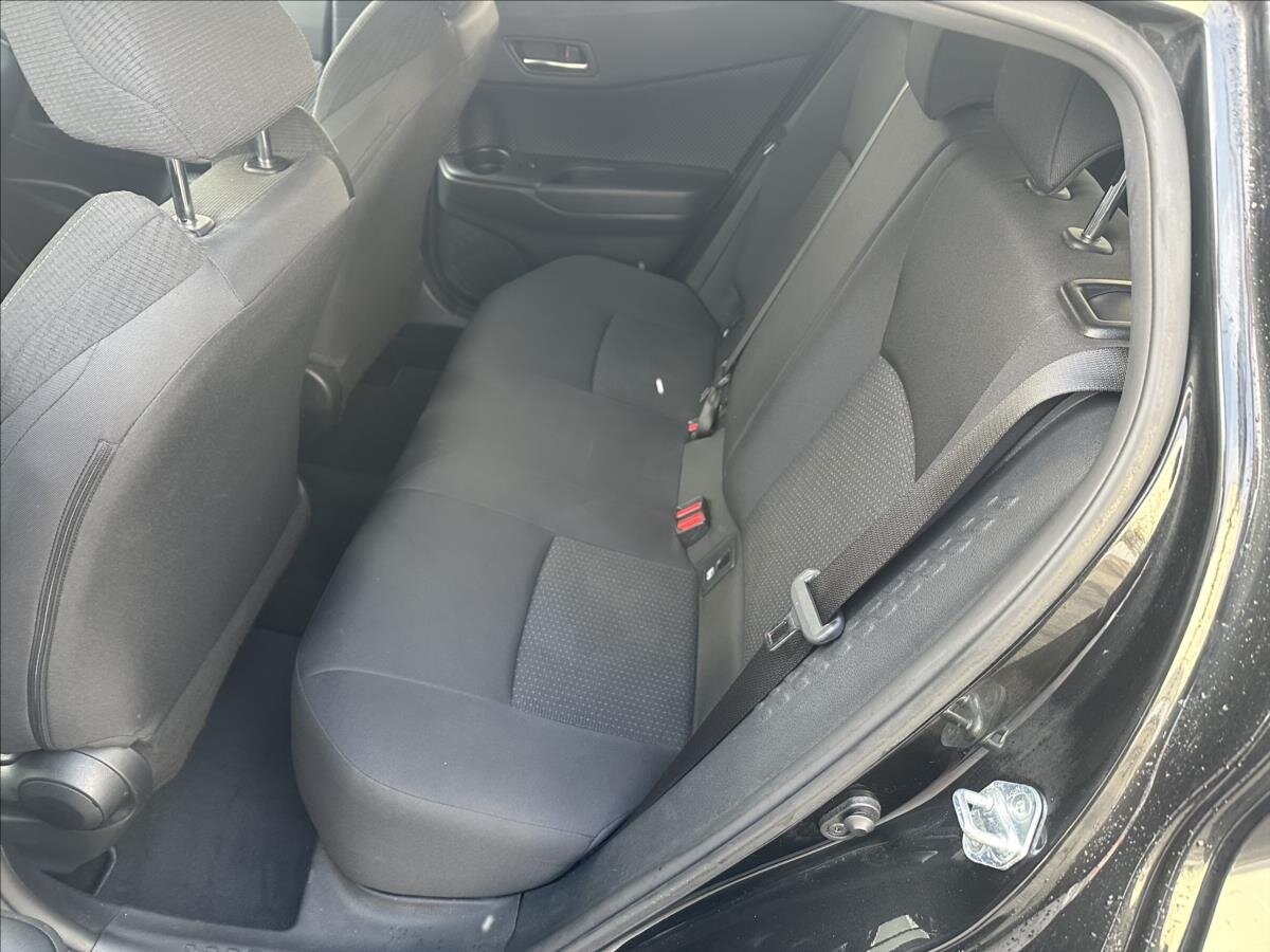 Toyota C-HR Hatchback 1,2 l 86 kw