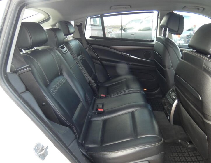 BMW Řada 5 Liftback 3,0 l 190 kw