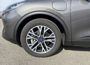 Ford Kuga SUV / Terénní 2,5 l 165 kw