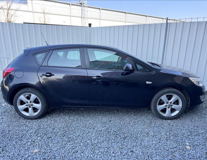 Opel Astra Hatchback 1,4 l 103 kw