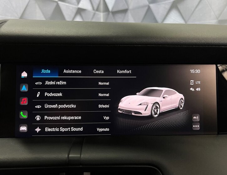 Porsche Taycan Sedan / Limuzína 0,0 320 kw