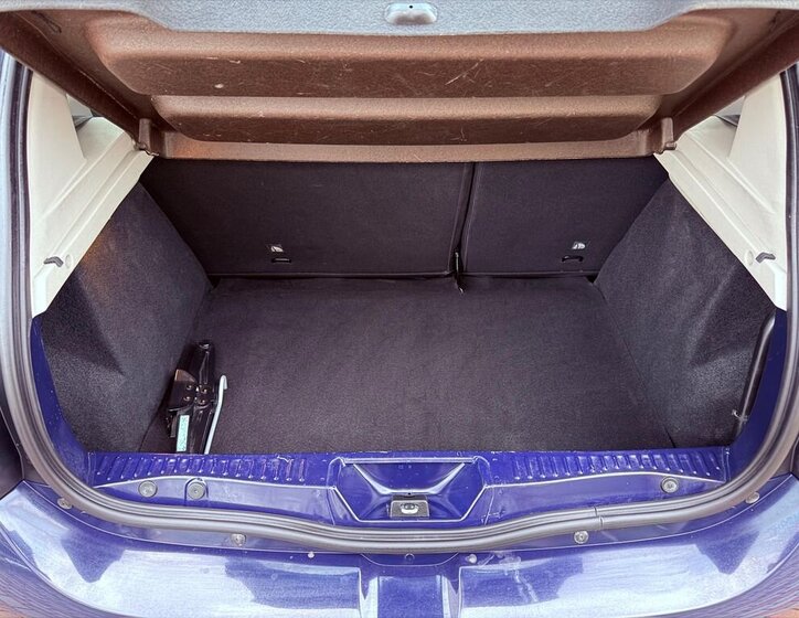 Dacia Sandero Hatchback 1,1 l 55 kw