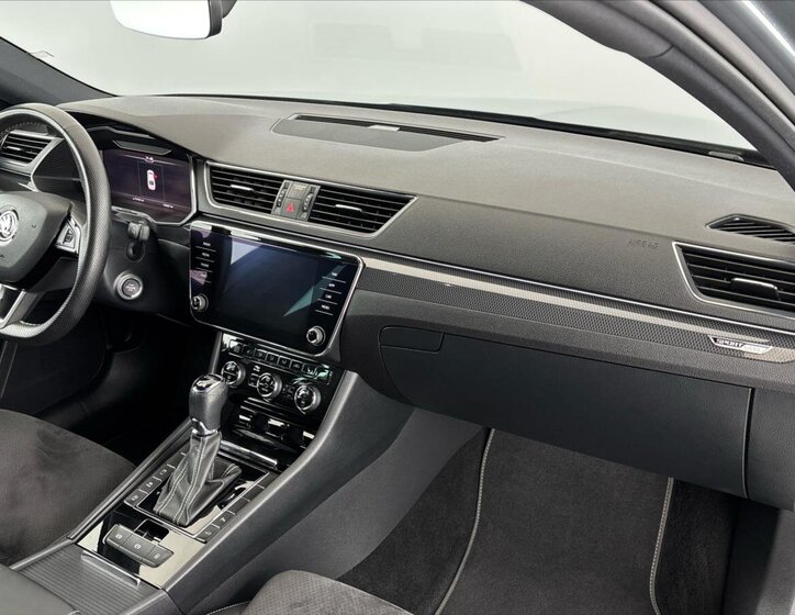 Škoda Superb Liftback 2,0 l 140 kw