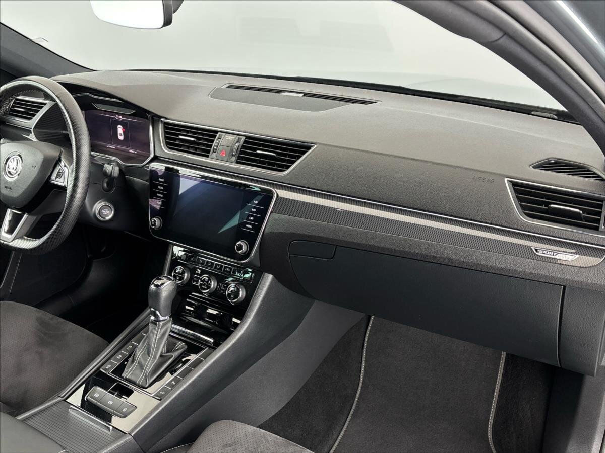 Škoda Superb Liftback 2,0 l 140 kw