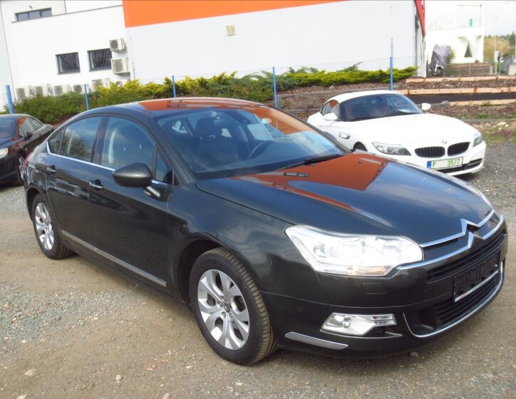 Citroën C5 Sedan / Limuzína 2,0 l 103 kw