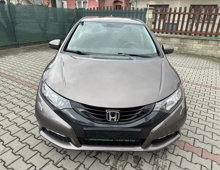Honda Civic Hatchback 1,8 l 104 kw