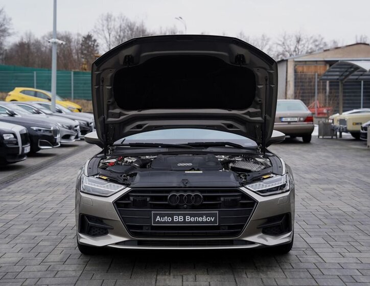 Audi A7 Sedan 3,0 l 210 kw