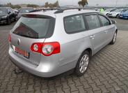 Volkswagen Passat 9