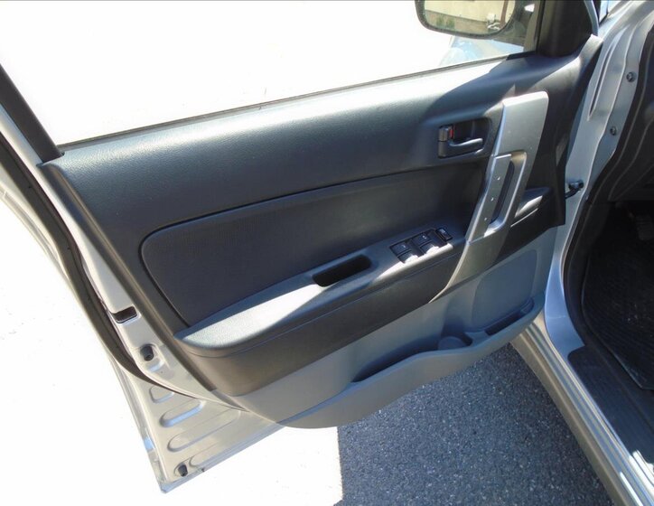 Daihatsu Terios SUV / Terénní 1,5 l 77 kw