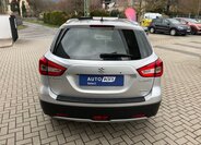 Suzuki SX4 S-Cross SUV / Terénní 998,0 82 kw