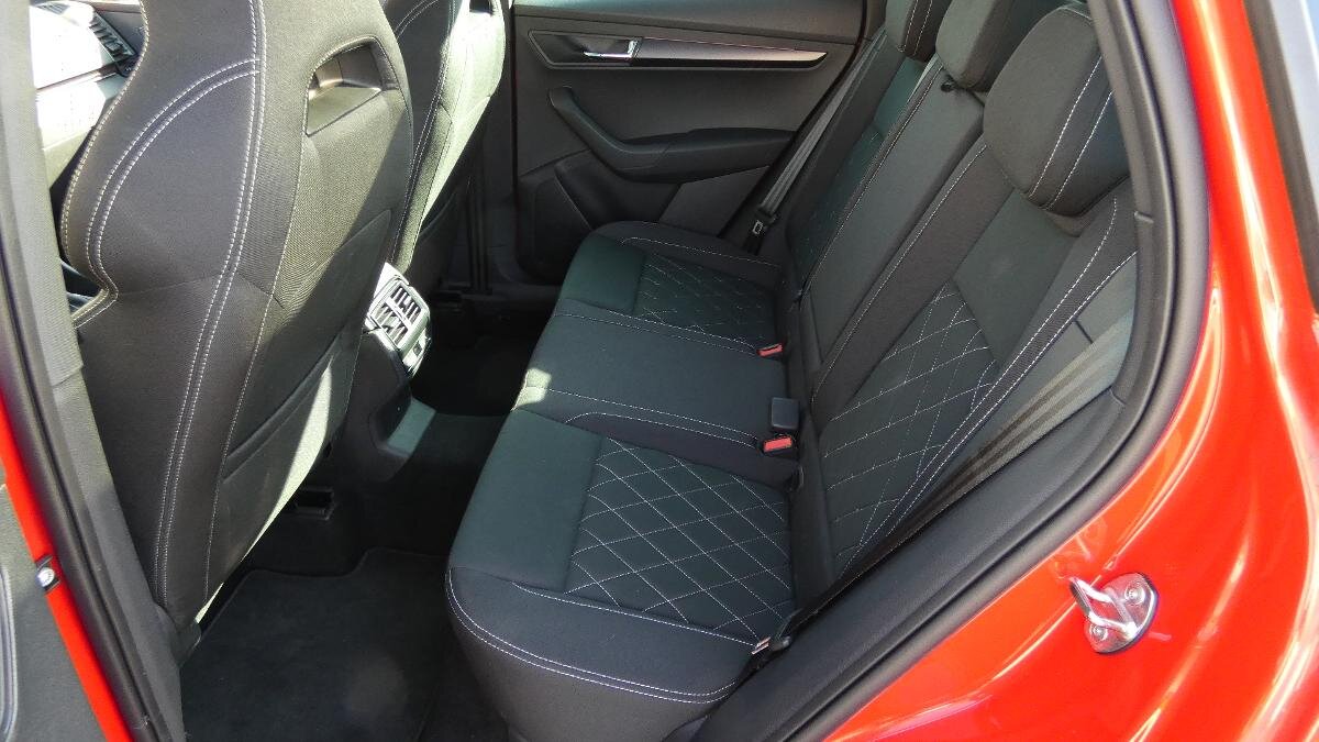 Škoda Karoq SUV / Terénní 1,5 l 110 kw