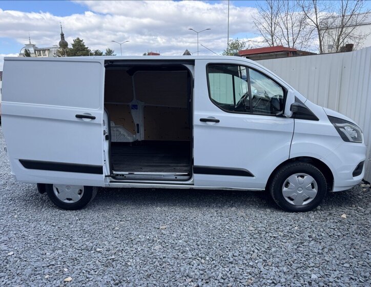 Ford Transit Custom Skříň 2,0 l 77 kw