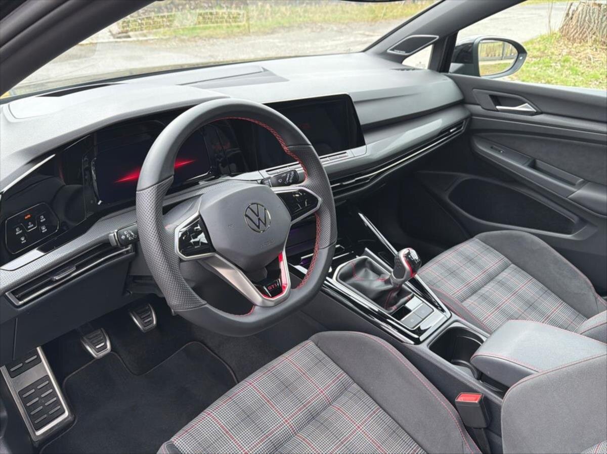 Volkswagen Golf Kombi 2,0 l 180 kw